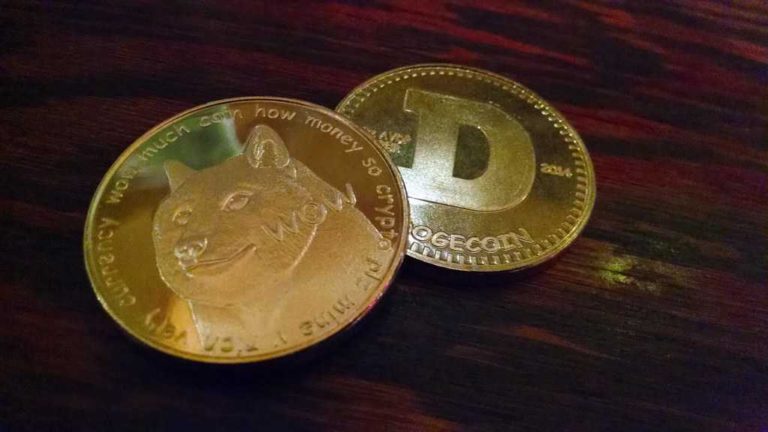 ▷ Crypto-Monnaies : DOGE grimpe de 49%